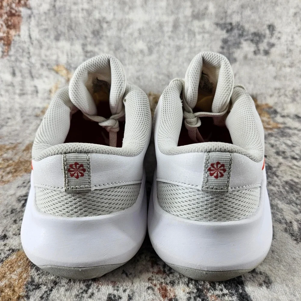 Nike Legend Essential 3 Next Nature Training Shoes Womens 9 White DM1119-100